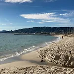Juan Flore: Calme Absolu A 100m De La *