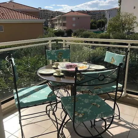 Apartamento Juan Flore: Calme Absolu à 100m De La Antibes